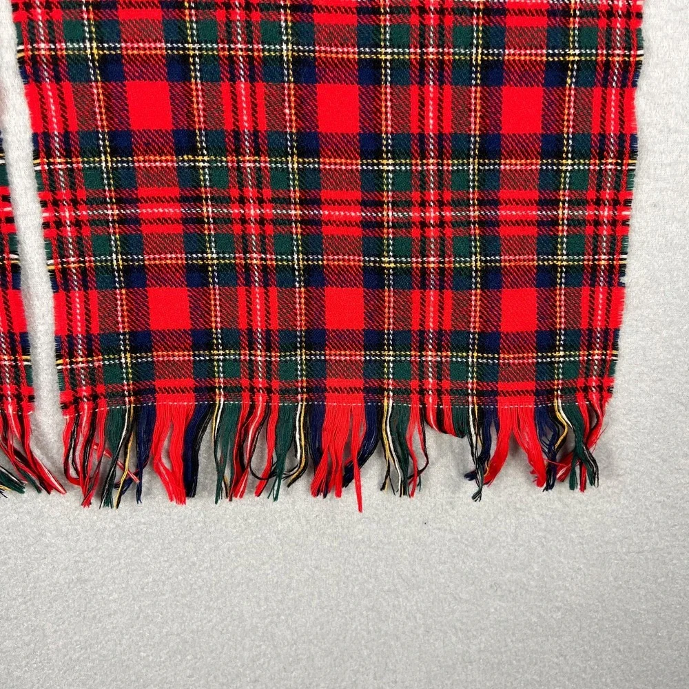 VTG Pendleton Tartan Plaid Wool Scarf Red Green Black Fringe 1970s‎ Made in USA